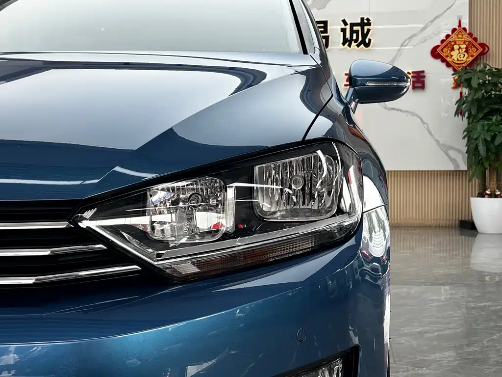 Volkswagen Golf Jialu 2017 — фото 9