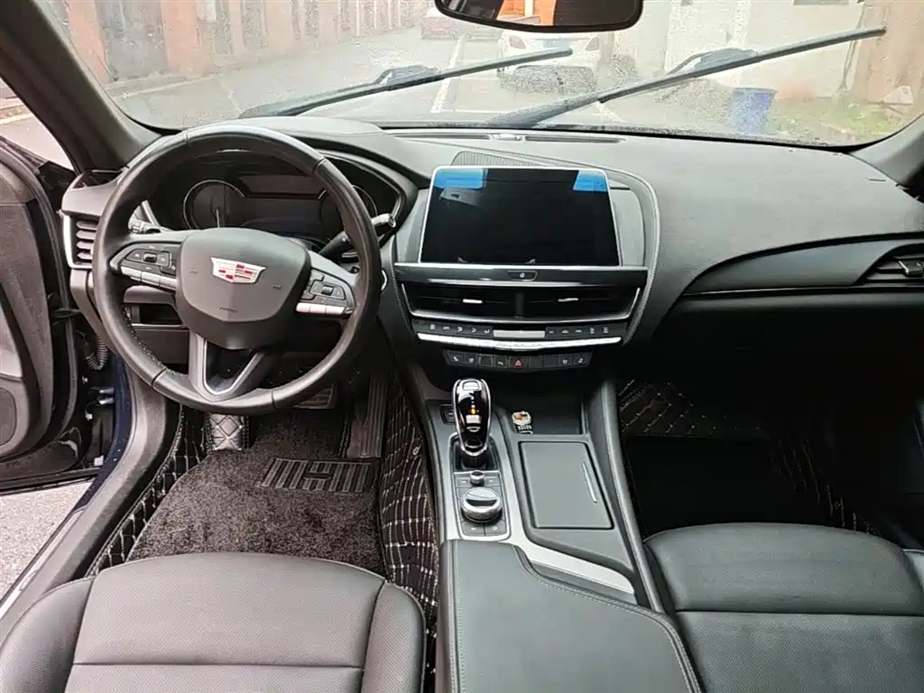 Cadillac CT5 2022 — фото 10