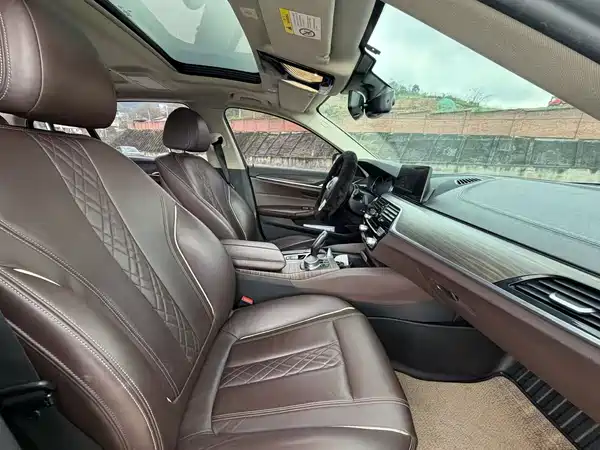 BMW 5 Series 2018