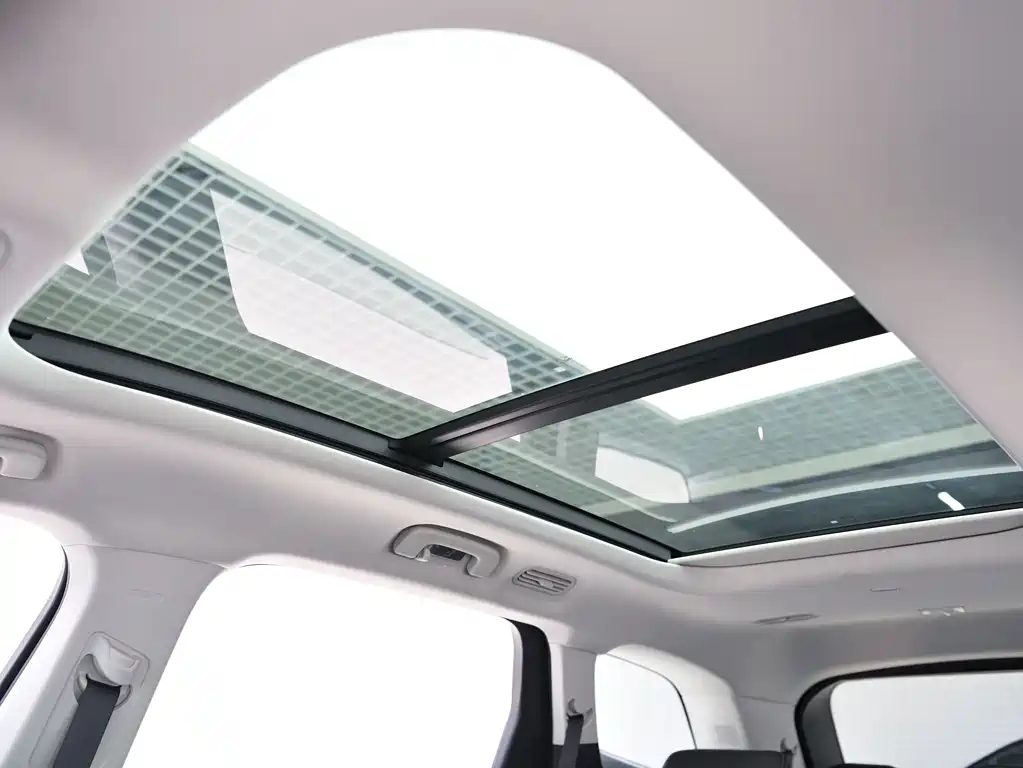 Ford Edge 2025 — фото 15