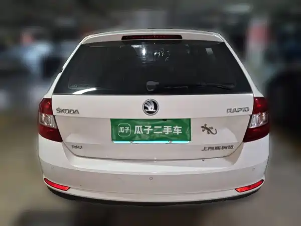 Skoda Rapid Spaceback 2016