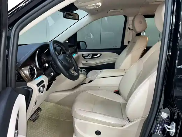 Mercedes-Benz V-Class 2022