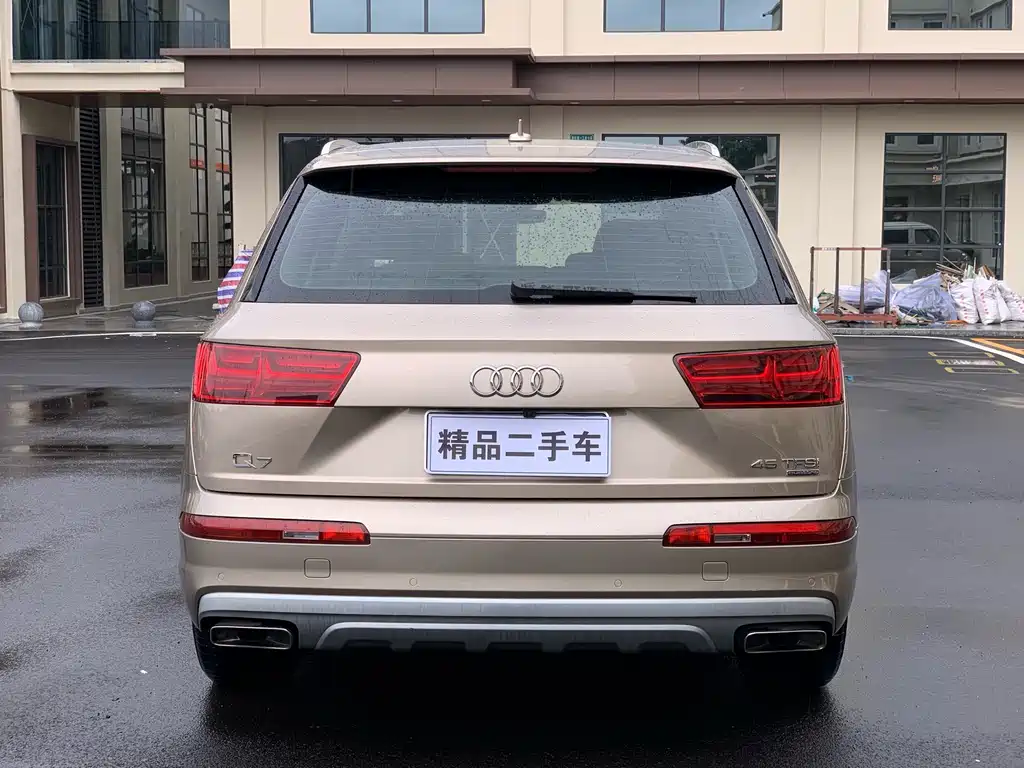 Audi Q7 2018 — фото 5