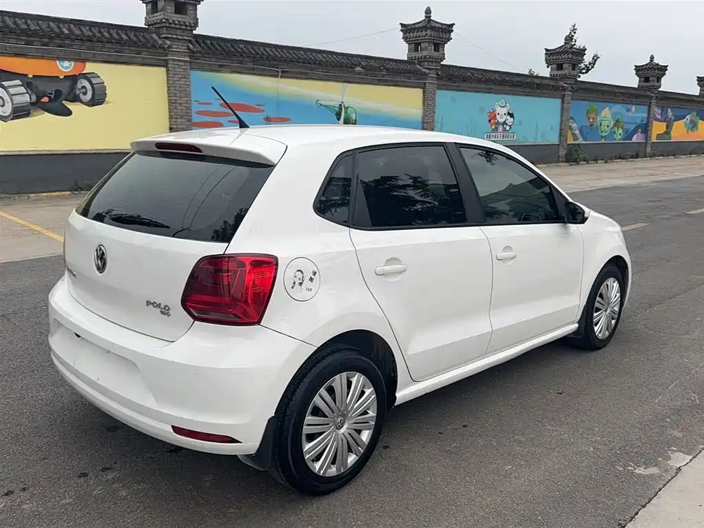 Volkswagen Polo 2017 — фото 5