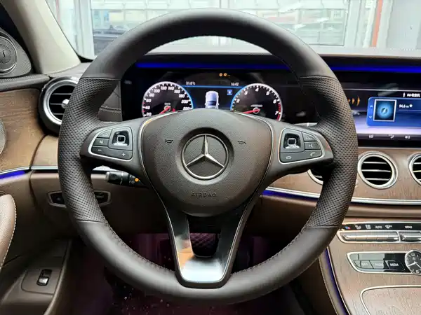 Mercedes-Benz E-Class 2018