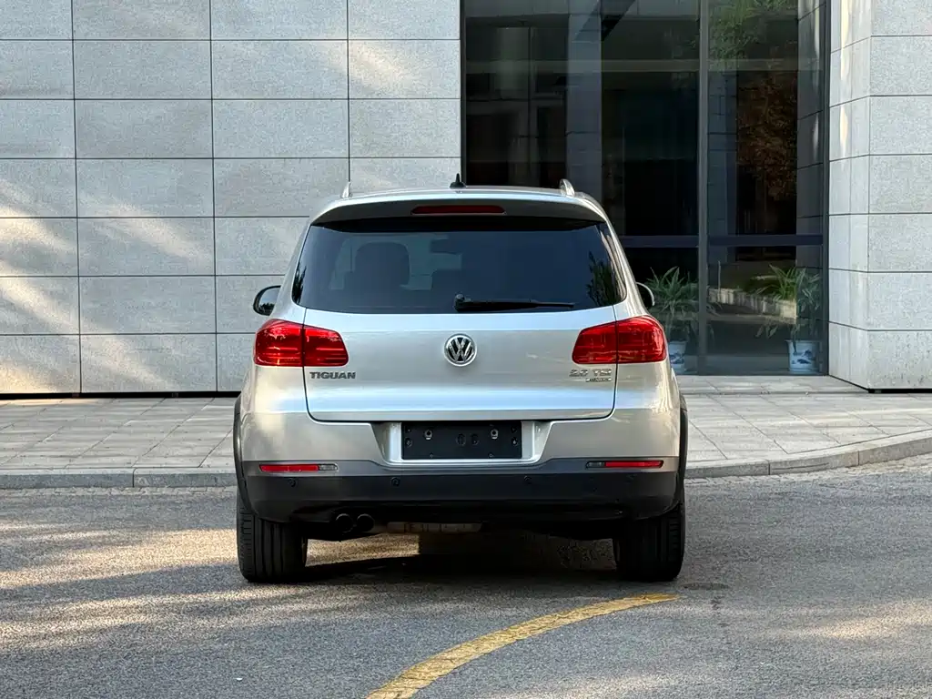 Volkswagen Tiguan 2013 — фото 18