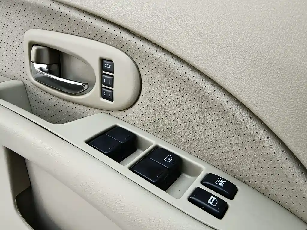 Nissan Sylphy 2012 — фото 15