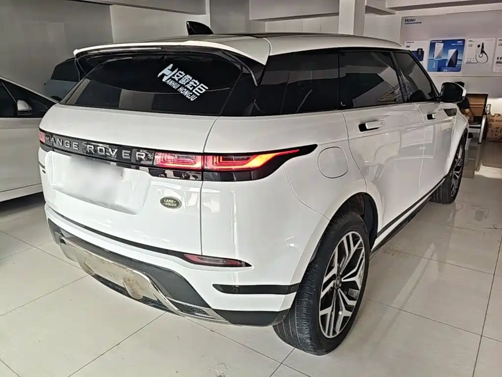 Land Rover Range Rover Evoque 2022 — фото 7