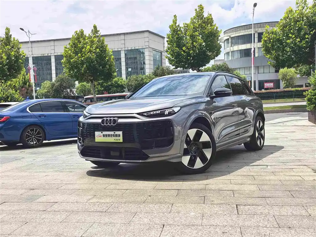 Audi Q6L E-Tron 2025