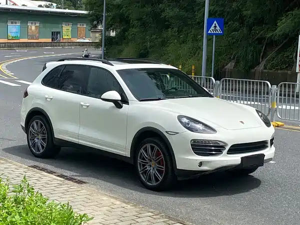 Porsche Cayenne 2013