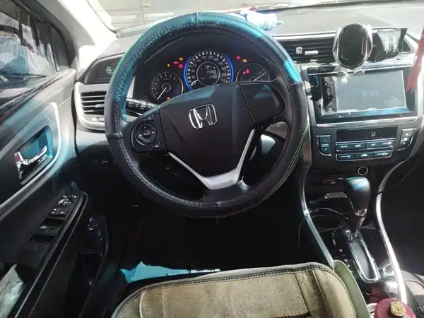 Honda Crider 2016