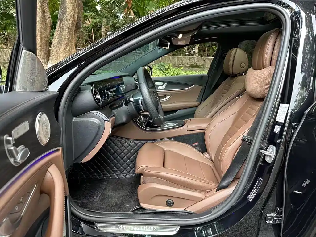 Mercedes-Benz E-Class 2021