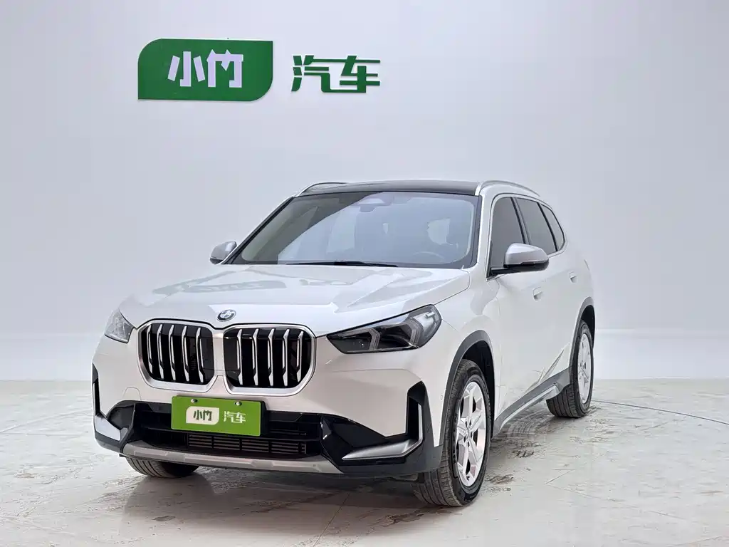 BMW X1 2023 — фото 1
