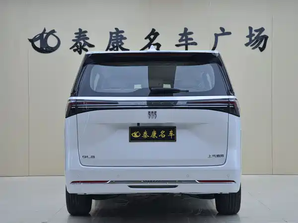 Buick GL8 2025