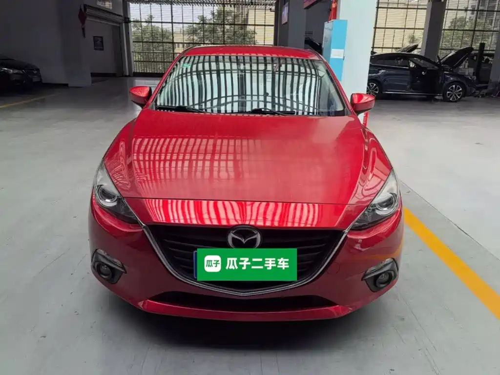 Mazda 3 Axela 2016