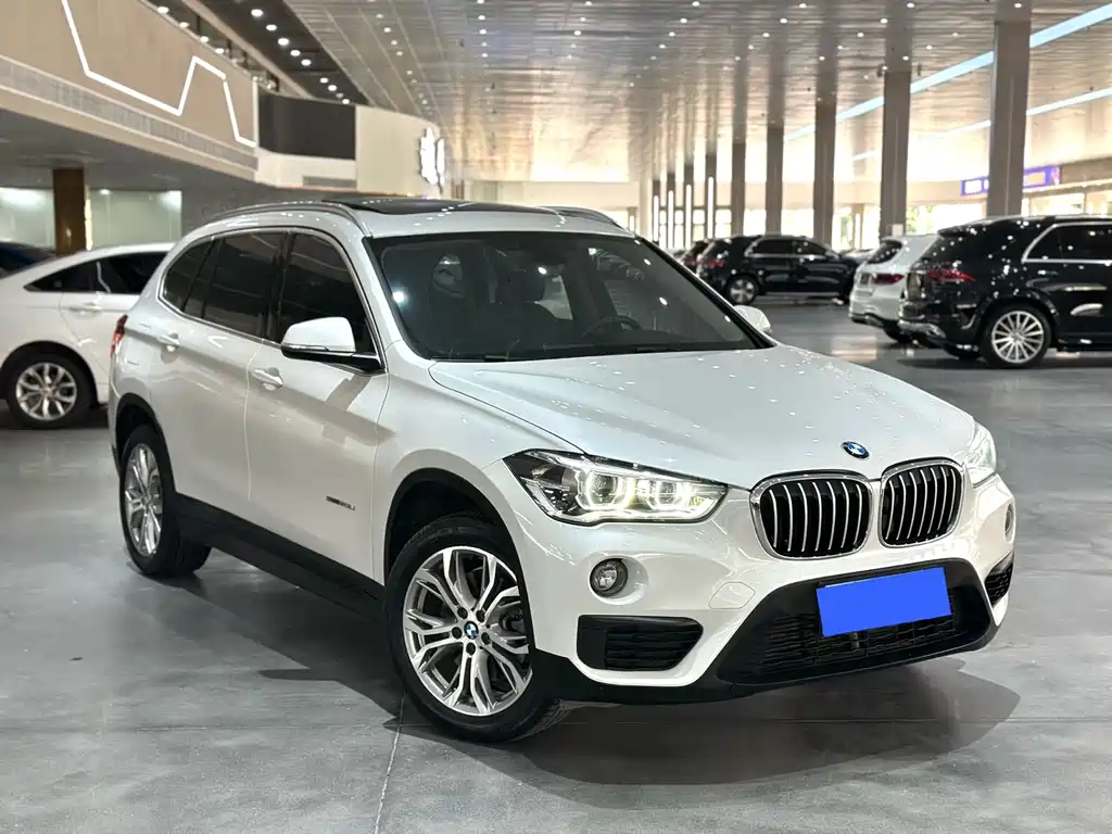 BMW X1 2018 — фото 4