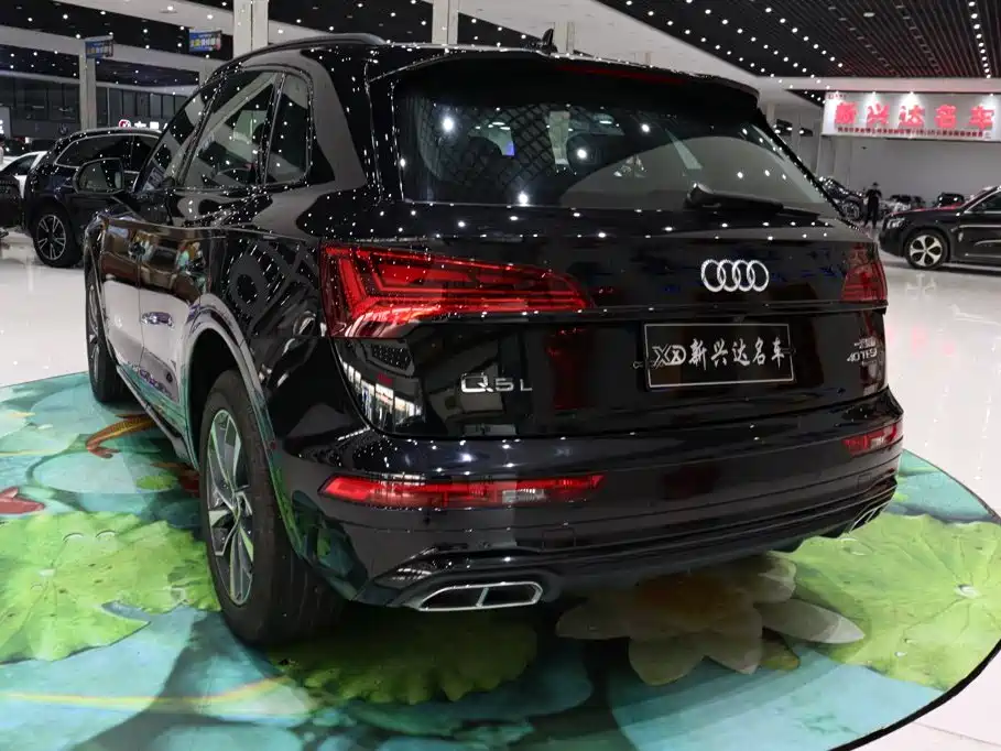 Audi Q5L 2024 — фото 4