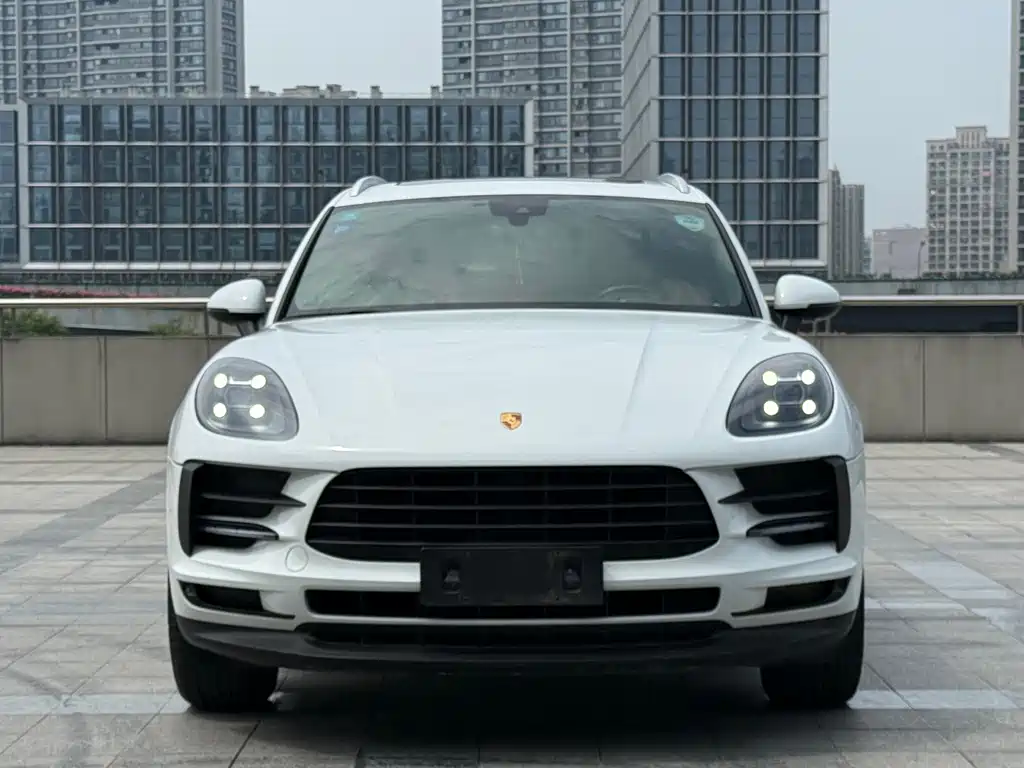 Porsche Macan 2019 — фото 2