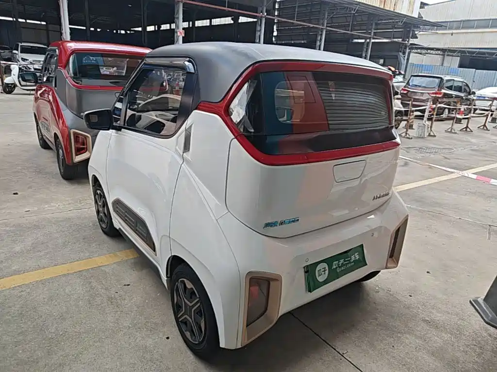 Baojun E200 2020