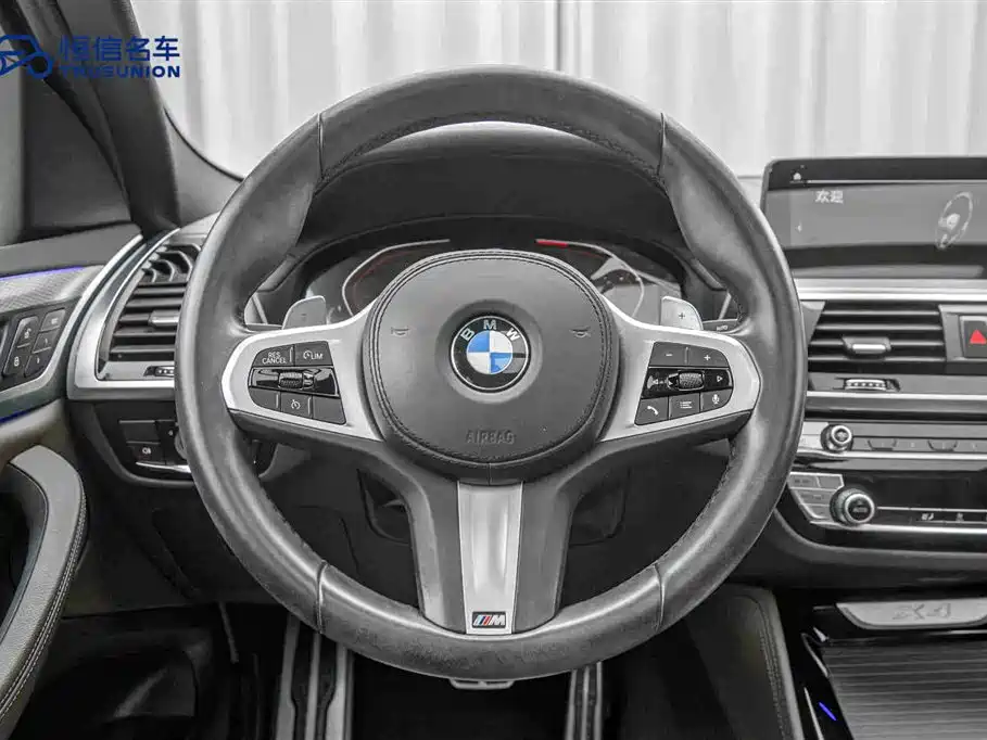 BMW X4 2020 — фото 17