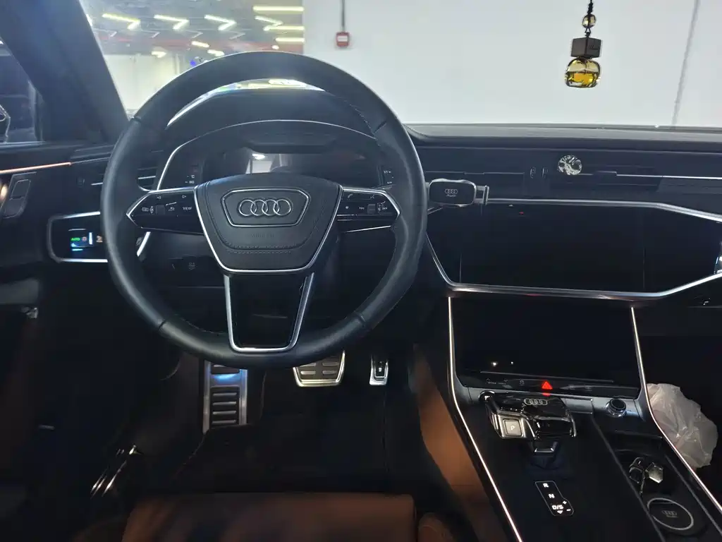 Audi A6L 2025 — фото 10