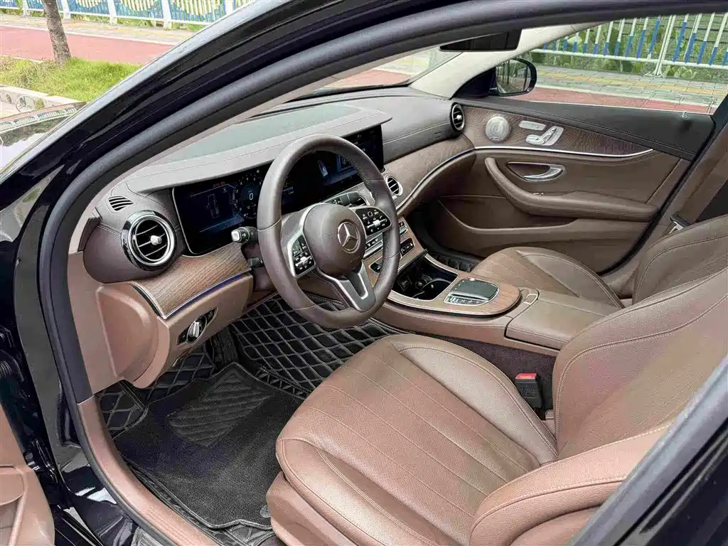 Mercedes-Benz E-Class 2020 — фото 2