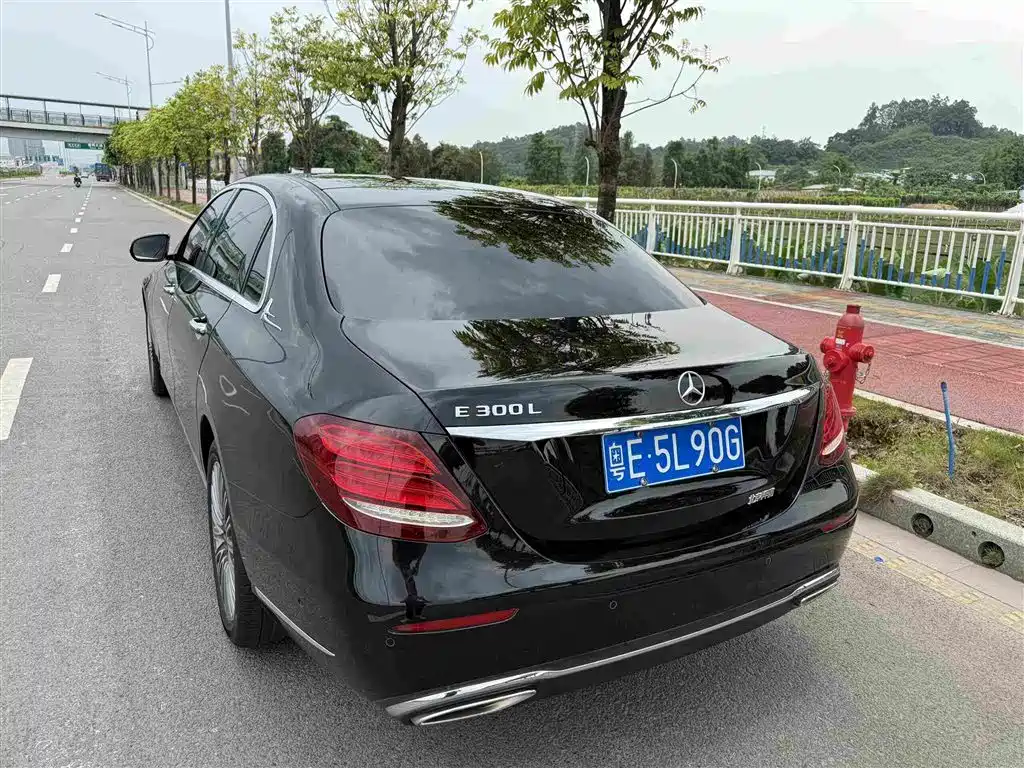 Mercedes-Benz E-Class 2020 — фото 4