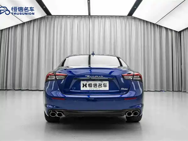 Maserati Ghibli 2021