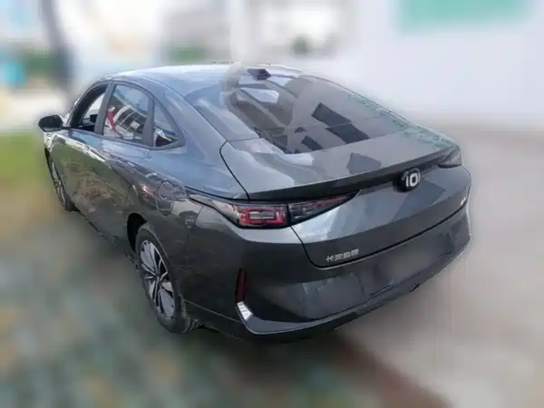 Changan Qiyuan A05 2024