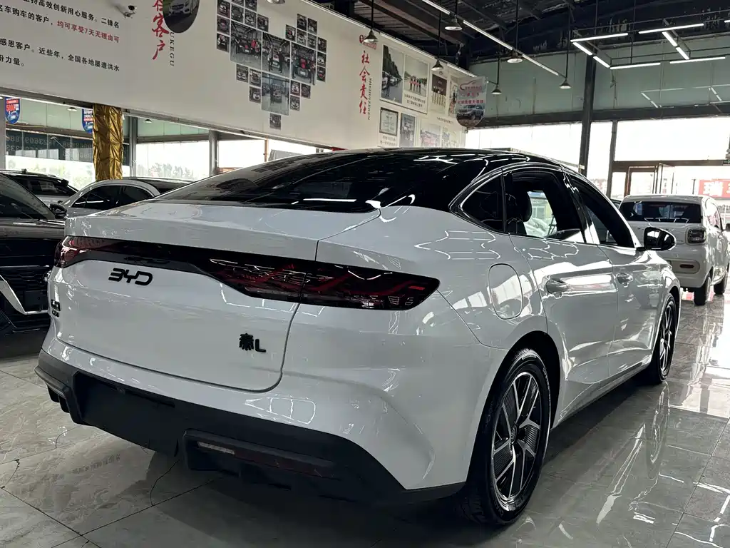 BYD Qin L 2025 — фото 4