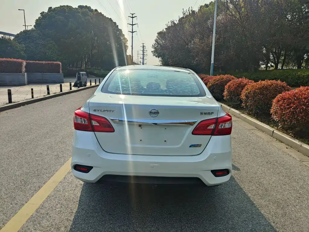 Nissan Sylphy 2018 — фото 5