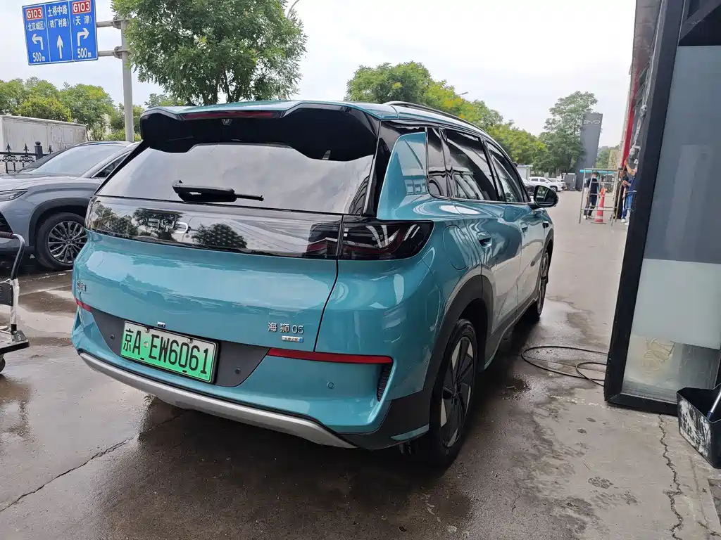 BYD Sealion 05 EV 2025 — фото 9