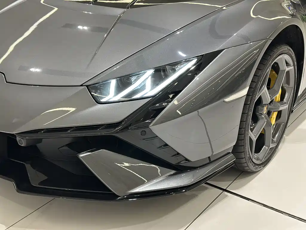 Lamborghini Huracán 2024 — фото 4