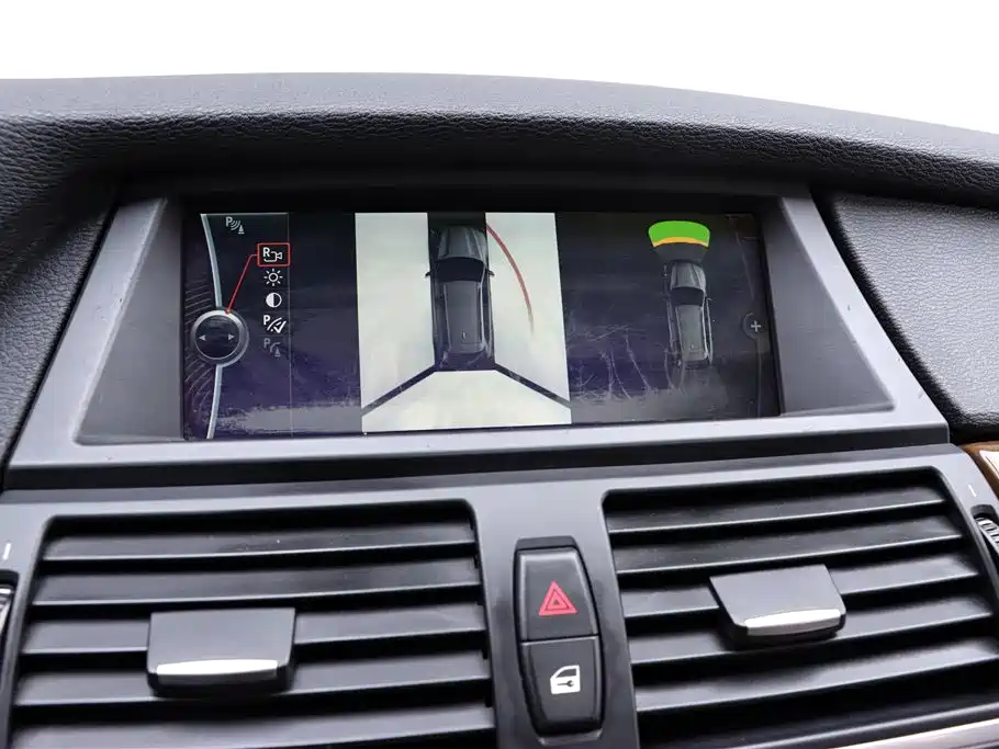 BMW X5 2013 — фото 9