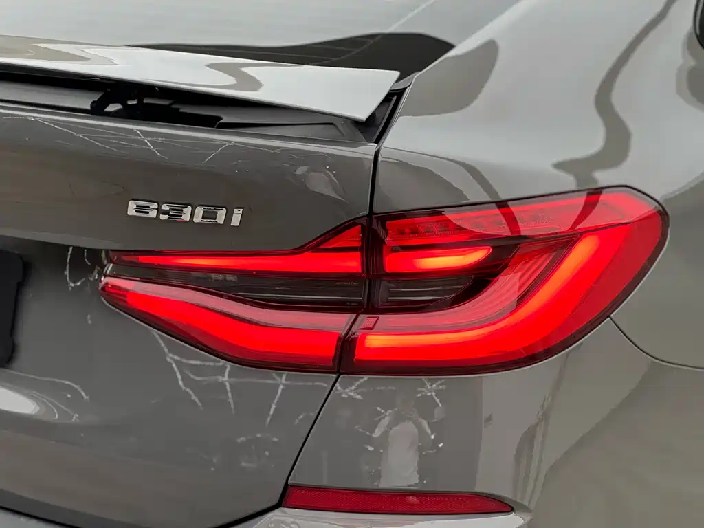 BMW 6 Series GT 2022 — фото 24