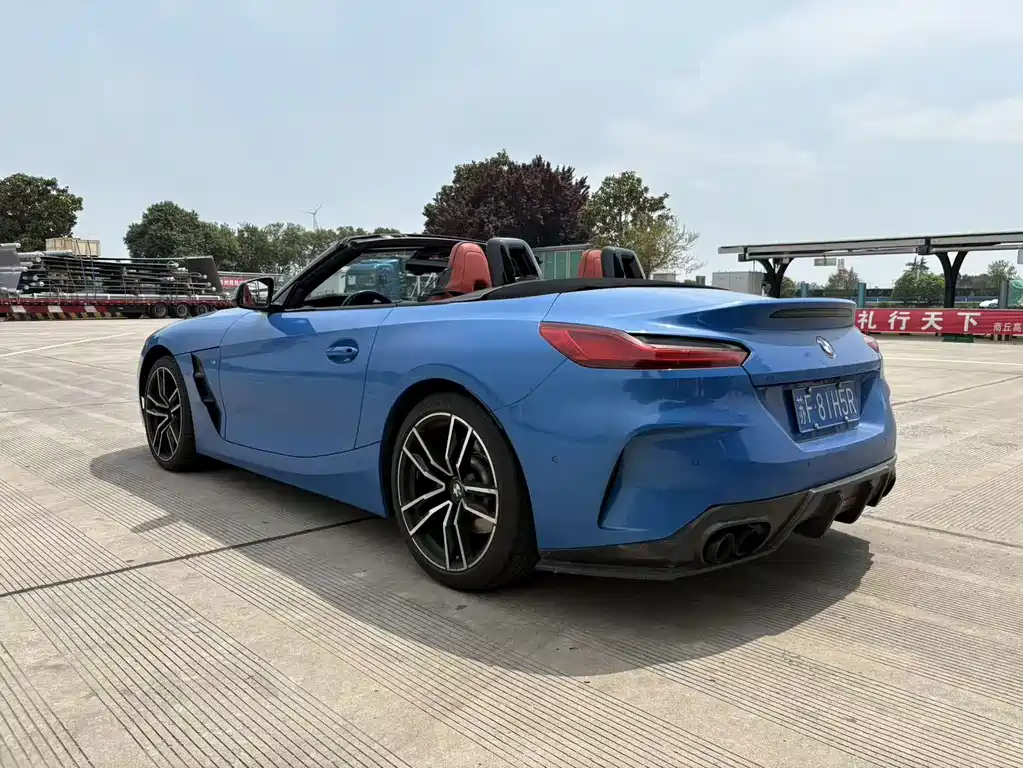BMW Z4 2022 — фото 4