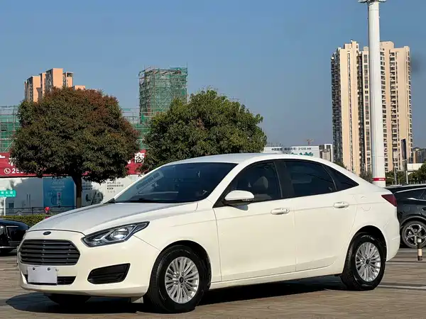 Ford Escort 2017