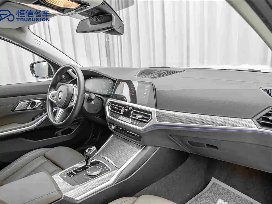 BMW 3 Series 2020 — фото 14