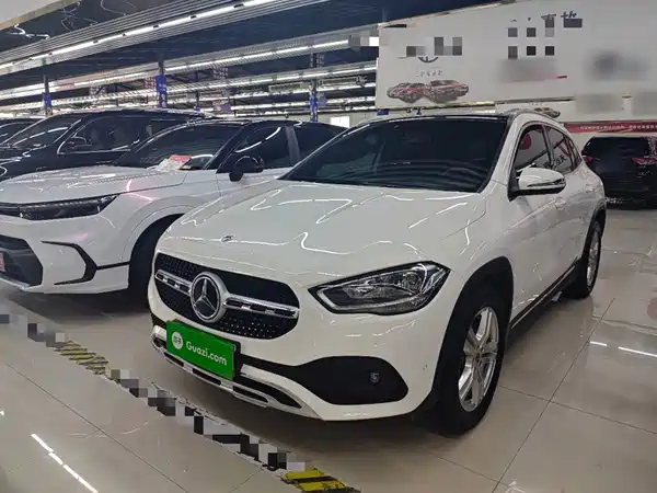 Mercedes-Benz GLA 2021