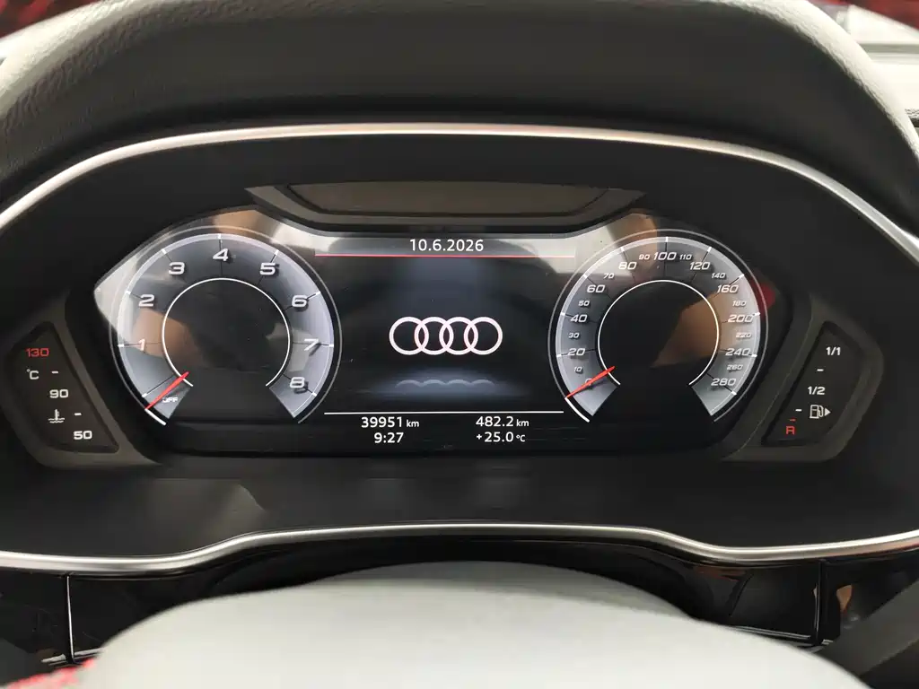 Audi Q3 2023 — фото 10