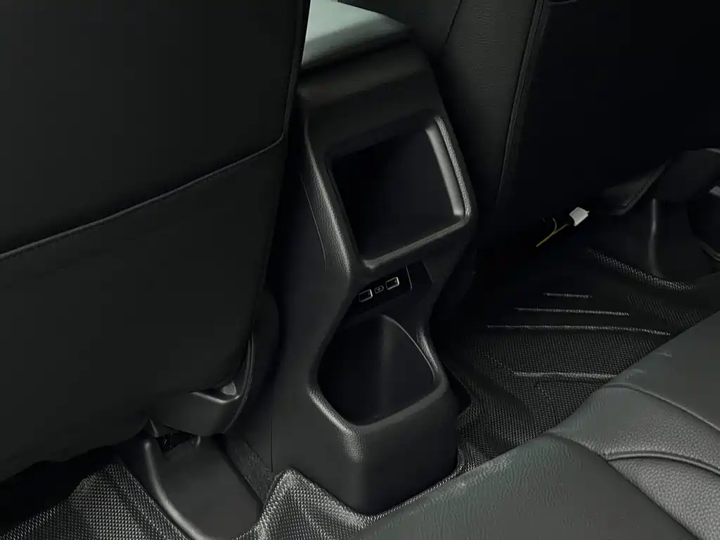 Honda Vezel 2023 — фото 13