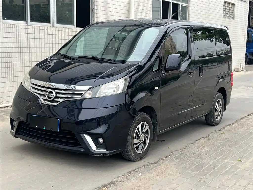 Nissan NV200 2018 — фото 1