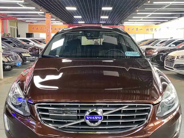 Volvo XC60 2015