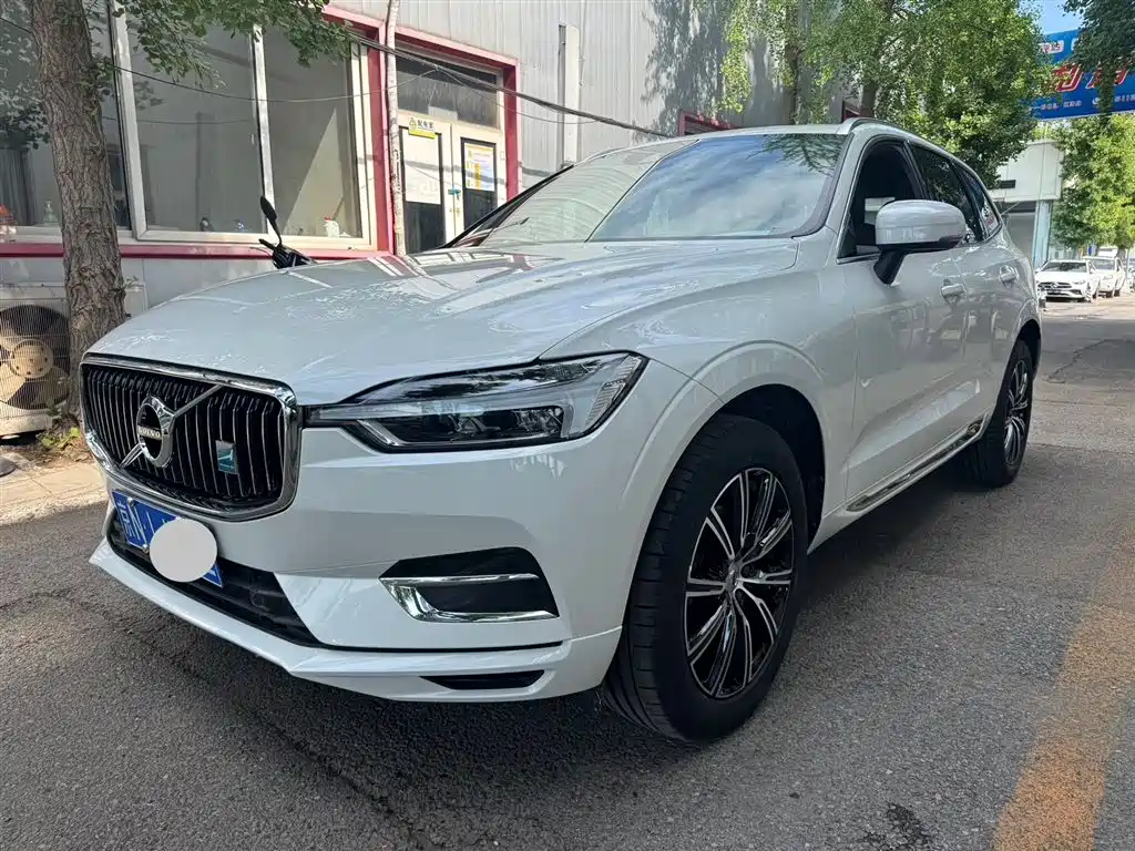 Volvo XC60 2020 — фото 2