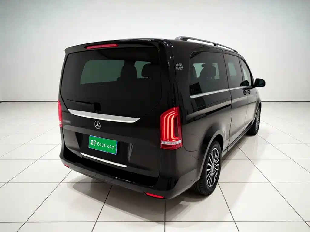 Mercedes-Benz V-Class 2018 — фото 6