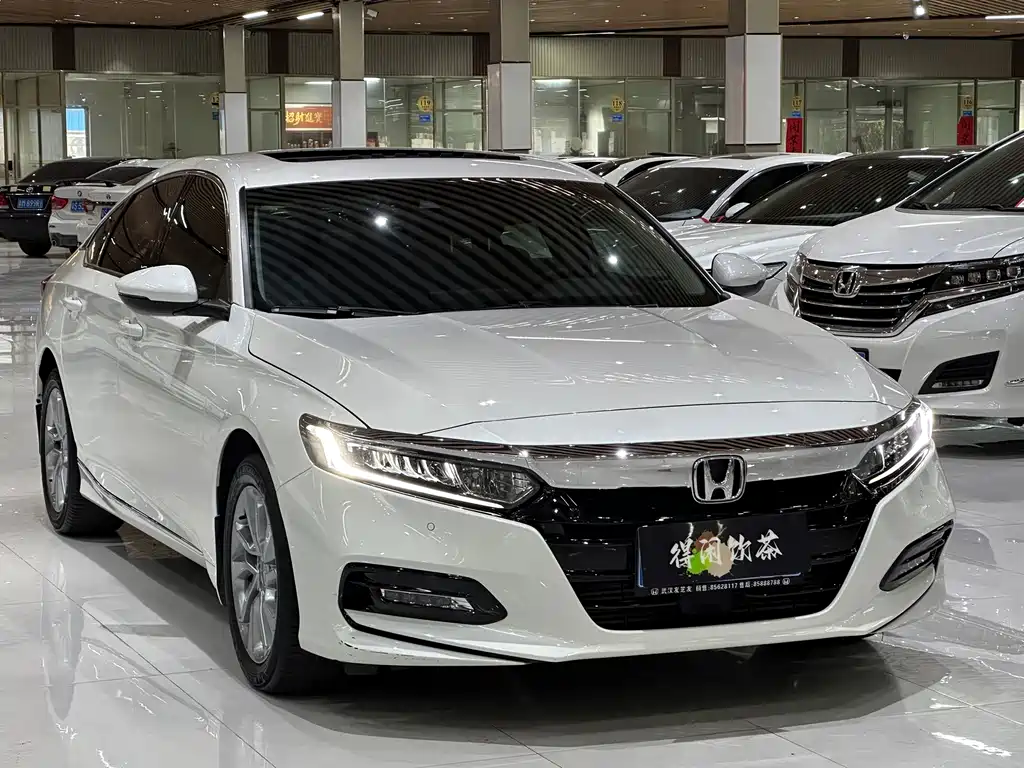 Honda Accord 2020 — фото 3