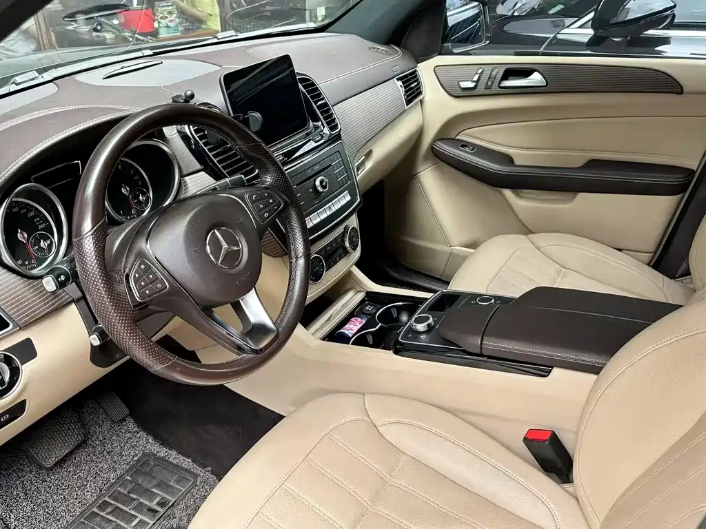 Mercedes-Benz GLE 2018