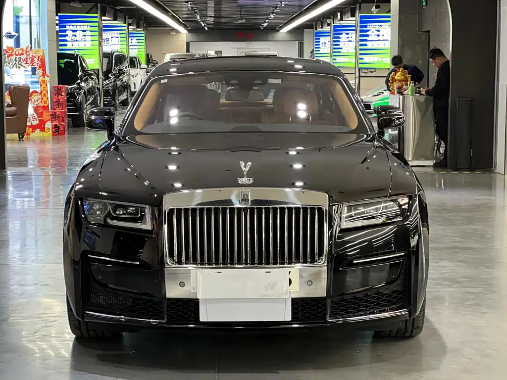 Rolls-Royce Ghost 2025 — фото 2