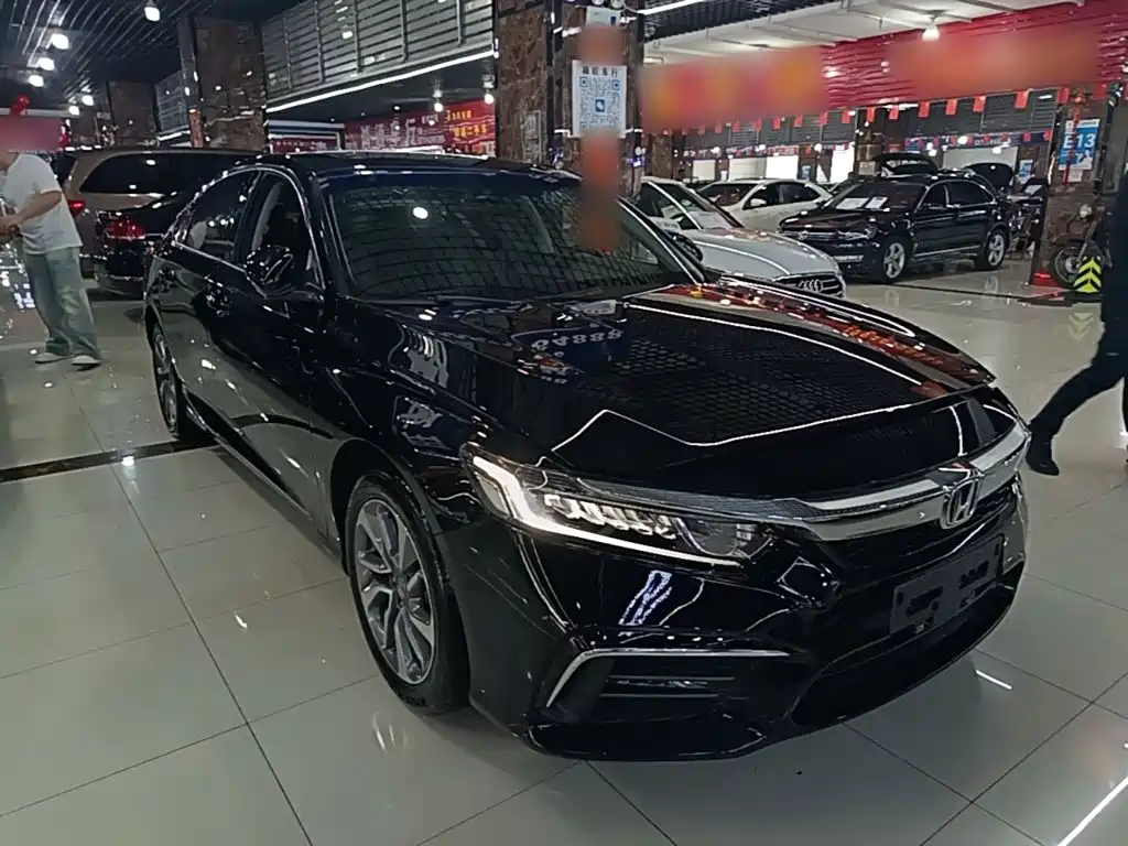 Honda Inspire 2020 — фото 22
