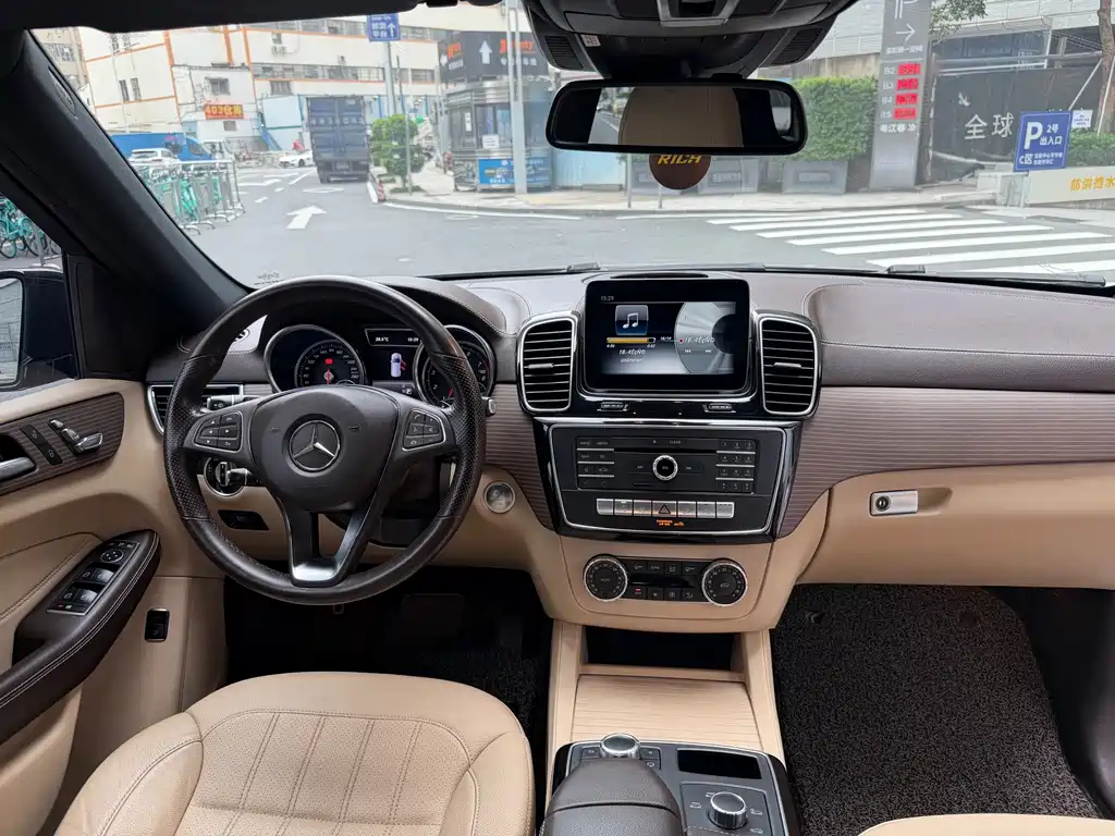 Mercedes-Benz GLE 2018